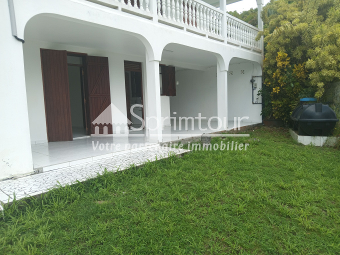 Offres de location Rez de villa Les Abymes (97139)