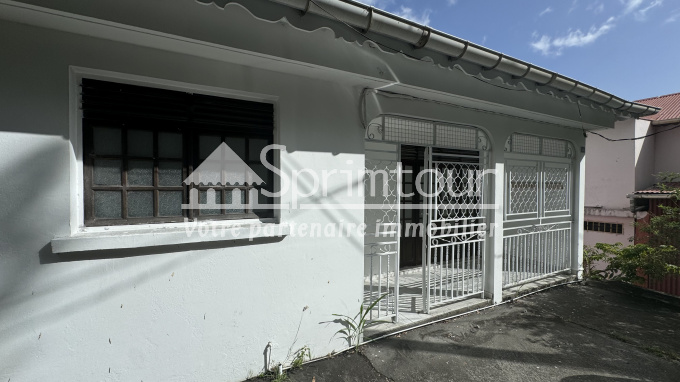 Location Immobilier Professionnel Local professionnel Bouillante (97125)